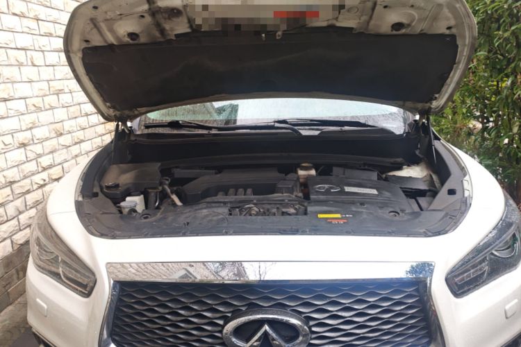 Used Infiniti QX60 2016 2.5 S/C Hybrid Two-Wheel-Drive Excellence Edition China V Standard Engine Bay