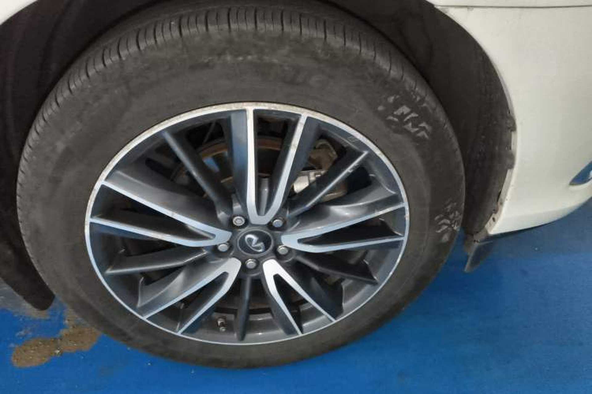 Used Infiniti QX60 2016 2.5 S/C Hybrid Two-Wheel-Drive Excellence Edition China V Standard Exterior 7