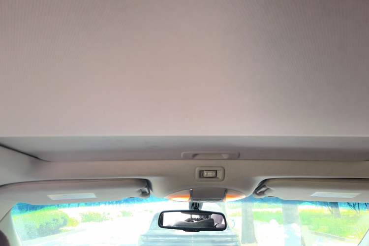 Used Infiniti QX60 2016 2.5 S/C Hybrid Two-Wheel-Drive Excellence Edition China V Standard Headliner