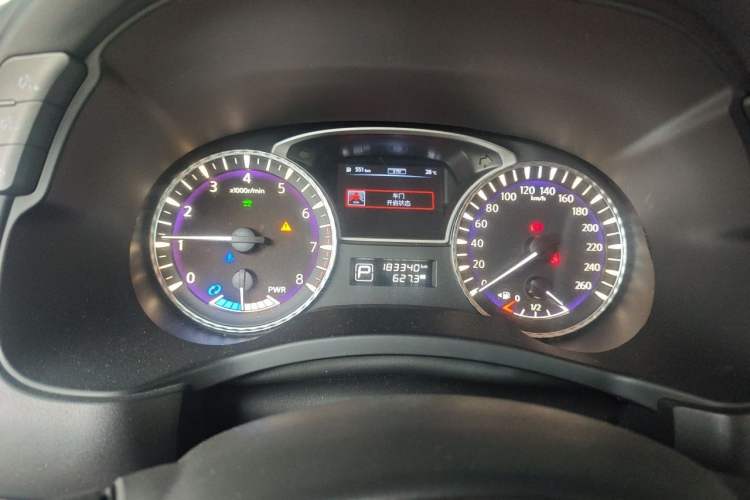 Used Infiniti QX60 2016 2.5 S/C Hybrid Two-Wheel-Drive Excellence Edition China V Standard Instrument Cluster