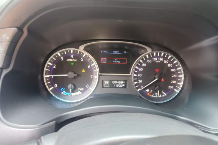 Used Infiniti QX60 2016 2.5 S/C Hybrid Two-Wheel-Drive Excellence Edition China V Standard Instrument Cluster