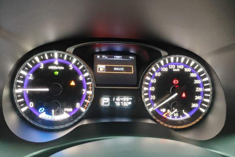 Used Infiniti QX60 2016 2.5 S/C Hybrid Two-Wheel-Drive Excellence Edition China V Standard Instrument Cluster