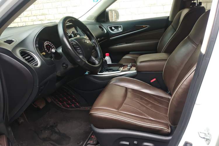 Used Infiniti QX60 2016 2.5 S/C Hybrid Two-Wheel-Drive Excellence Edition China V Standard Left Front Seat