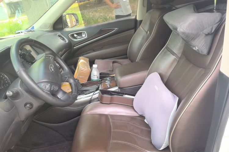 Used Infiniti QX60 2016 2.5 S/C Hybrid Two-Wheel-Drive Excellence Edition China V Standard Left Front Seat