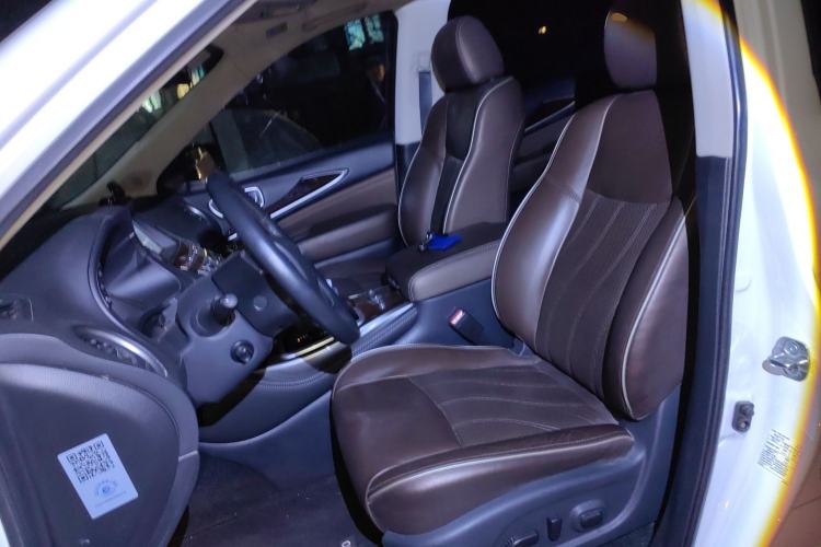 Used Infiniti QX60 2016 2.5 S/C Hybrid Two-Wheel-Drive Excellence Edition China V Standard Left Front Seat