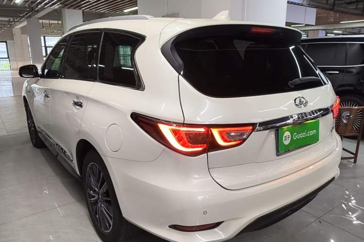 Used Infiniti QX60 2016 2.5 S/C Hybrid Two-Wheel-Drive Excellence Edition China V Standard Rear Left 45 Deg