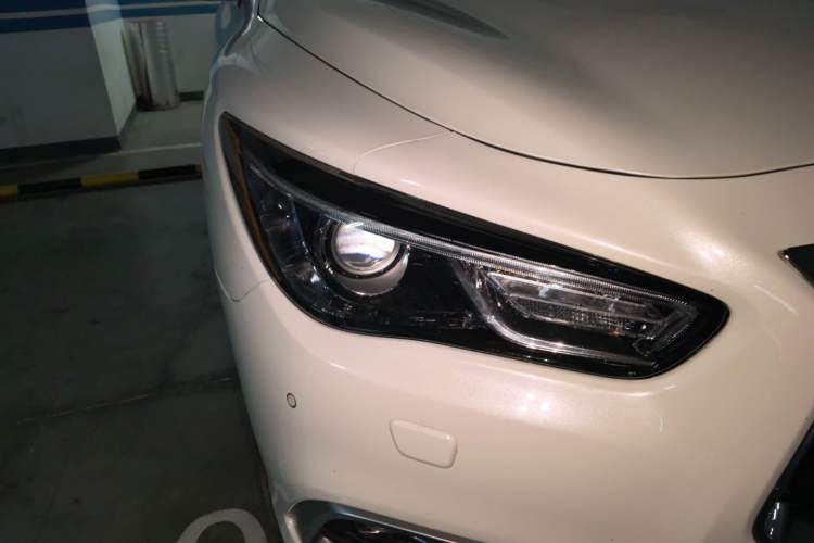 Used Infiniti QX60 2016 2.5 S/C Hybrid Two-Wheel-Drive Excellence Edition China V Standard Right Front Headlight