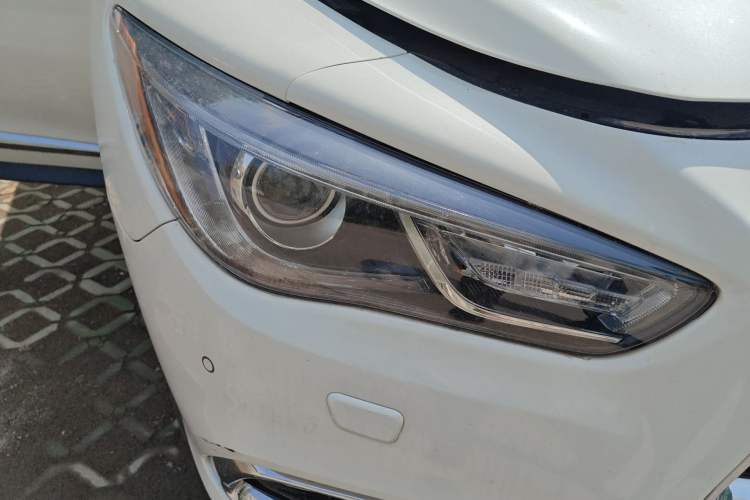 Used Infiniti QX60 2016 2.5 S/C Hybrid Two-Wheel-Drive Excellence Edition China V Standard Right Front Headlight
