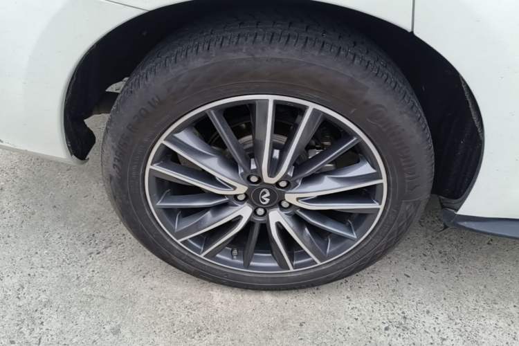 Used Infiniti QX60 2016 2.5 S/C Hybrid Two-Wheel-Drive Excellence Edition China V Standard Right Rear Wheel Hub