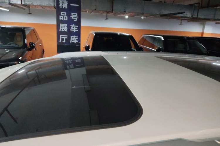 Used Infiniti QX60 2016 2.5 S/C Hybrid Two-Wheel-Drive Excellence Edition China V Standard Roof
