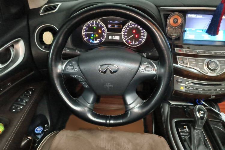 Used Infiniti QX60 2016 2.5 S/C Hybrid Two-Wheel-Drive Excellence Edition China V Standard Steering Wheel