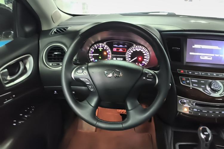 Used Infiniti QX60 2016 2.5 S/C Hybrid Two-Wheel-Drive Excellence Edition China V Standard Steering Wheel