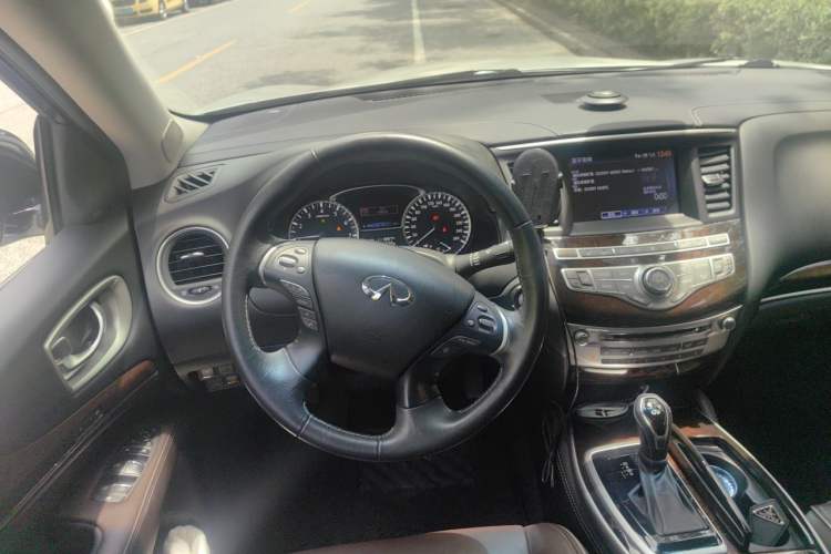 Used Infiniti QX60 2016 2.5 S/C Hybrid Four-Wheel Drive All-Terrain Version China V Emission Standard Steering Wheel