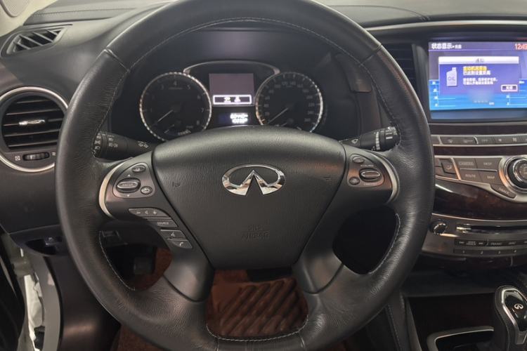 Used Infiniti QX60 2016 2.5 S/C Hybrid Two-Wheel-Drive Excellence Edition China V Standard Steering Wheel