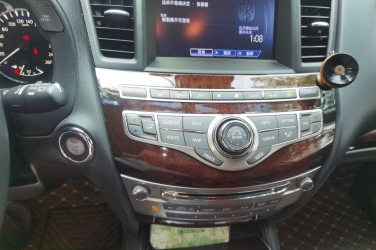 Used Infiniti QX60 2018 2.5 S/C Hybrid Four-Wheel Drive All-Terrain Version China VI Standard Audio And AC Panel