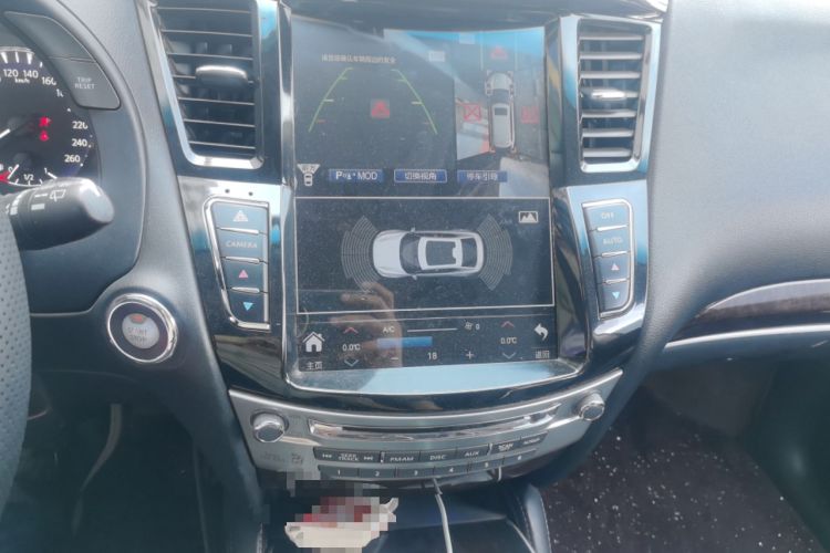 Used Infiniti QX60 2018 2.5 S/C Hybrid Two-Wheel-Drive Champion Family Edition Audio And AC Panel