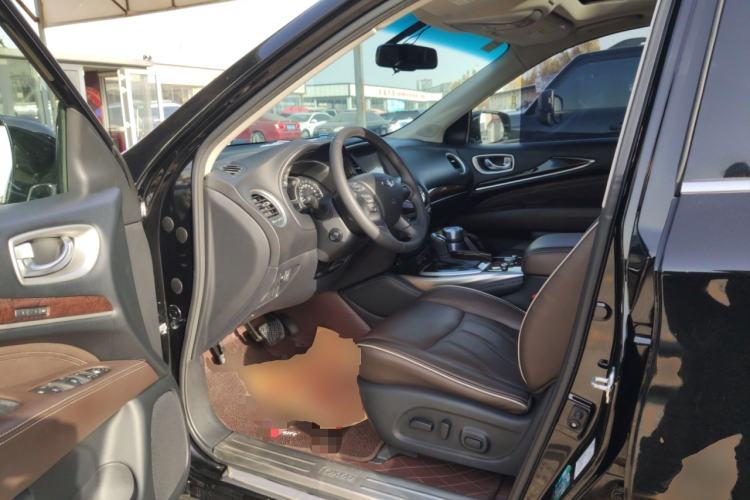 Used Infiniti QX60 2018 2.5 S/C Hybrid Two-Wheel-Drive Excellence Edition China VI Standard Driver Seat