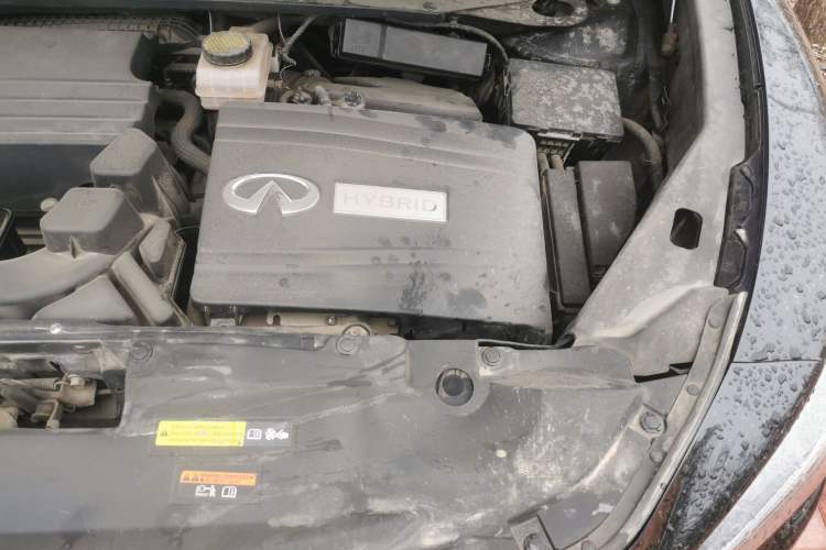 Used Infiniti QX60 2018 2.5 S/C Hybrid Two-Wheel-Drive Excellence Edition China VI Standard Engine Bay Left