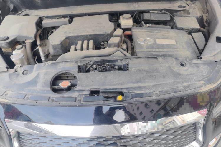 Used Infiniti QX60 2018 2.5 S/C Hybrid Two-Wheel-Drive Champion Family Edition Engine Bay