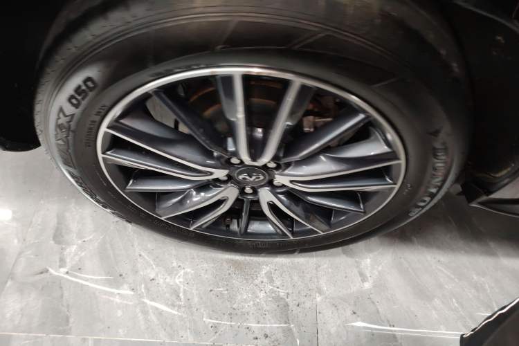 Used Infiniti QX60 2018 2.5 S/C Hybrid Two-Wheel-Drive Excellence Edition China VI Standard Exterior 8
