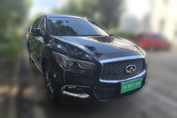 Used Infiniti QX60 2018 2.5 S/C Hybrid Two-Wheel-Drive Champion Family Edition Front Right 45 Deg