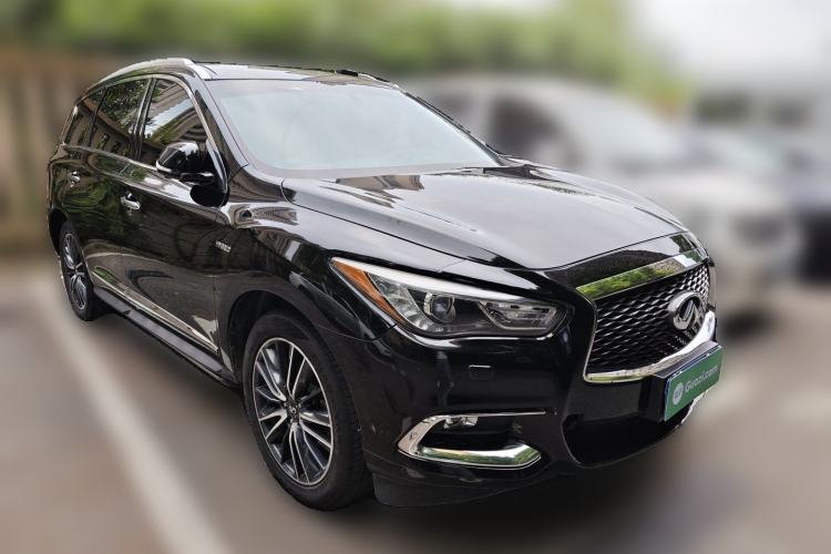 Used Infiniti QX60 2018 2.5 S/C Hybrid Two-Wheel-Drive Champion Family Edition Front Right 45 Deg