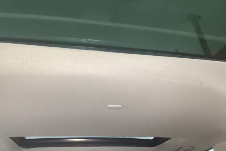 Used Infiniti QX60 2018 2.5 S/C Hybrid Two-Wheel-Drive Excellence Edition China VI Standard Headliner