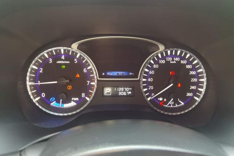 Used Infiniti QX60 2018 2.5 S/C Hybrid Four-Wheel Drive All-Terrain Version China VI Standard Instrument Cluster