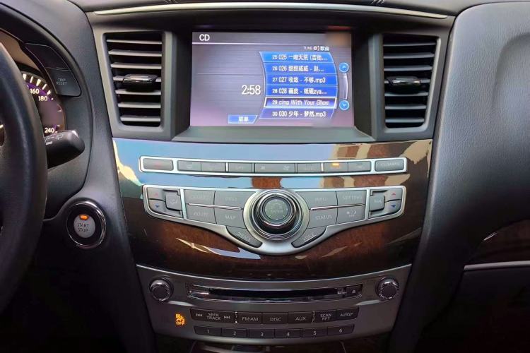 Used Infiniti QX60 2018 2.5 S/C Hybrid Two-Wheel-Drive Champion Family Edition Interior 3