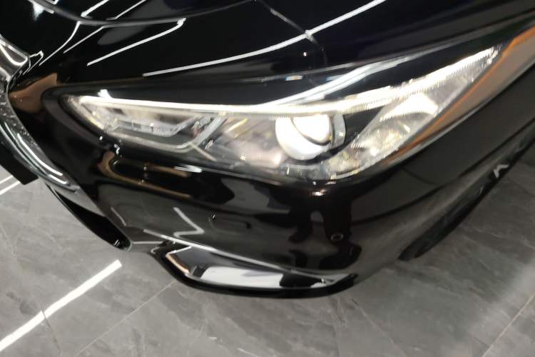 Used Infiniti QX60 2018 2.5 S/C Hybrid Two-Wheel-Drive Excellence Edition China VI Standard Left Front Headlight