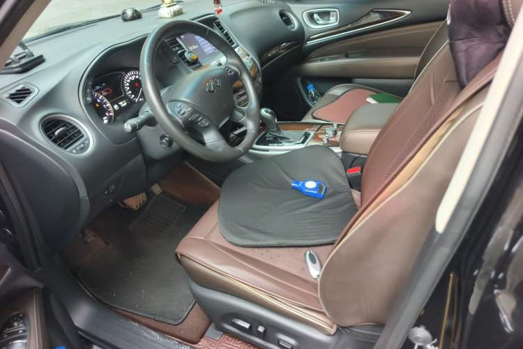 Used Infiniti QX60 2018 2.5 S/C Hybrid Two-Wheel-Drive Excellence Edition China VI Standard Left Front Seat