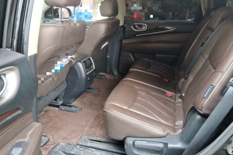 Used Infiniti QX60 2018 2.5 S/C Hybrid Two-Wheel-Drive Champion Family Edition Left Rear Seat