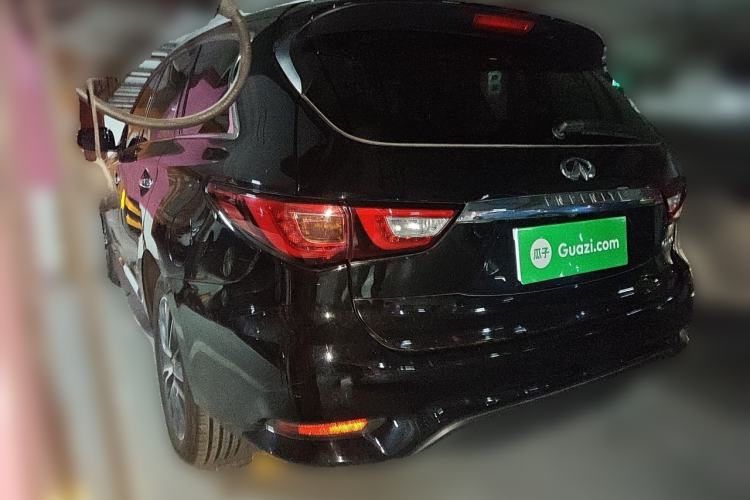 Used Infiniti QX60 2018 2.5 S/C Hybrid Two-Wheel-Drive Champion Family Edition Rear Left 45 Deg