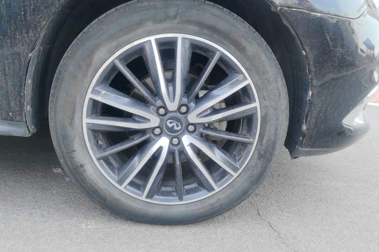 Used Infiniti QX60 2018 2.5 S/C Hybrid Two-Wheel-Drive Champion Family Edition Right Front Wheel Hub