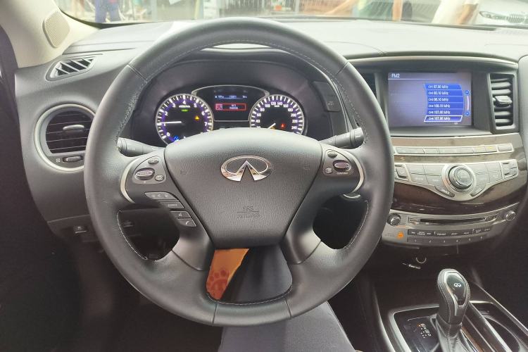 Used Infiniti QX60 2018 2.5 S/C Hybrid Two-Wheel-Drive Excellence Edition China VI Standard Steering Wheel