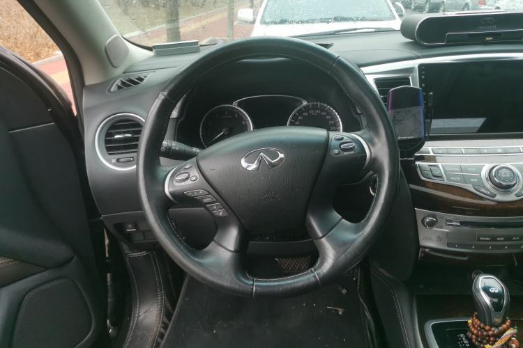 Used Infiniti QX60 2018 2.5 S/C Hybrid Two-Wheel-Drive Excellence Edition China VI Standard Steering Wheel