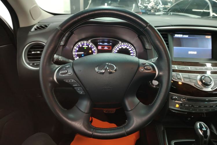 Used Infiniti QX60 2018 2.5 S/C Hybrid Two-Wheel-Drive Excellence Edition China VI Standard Steering Wheel