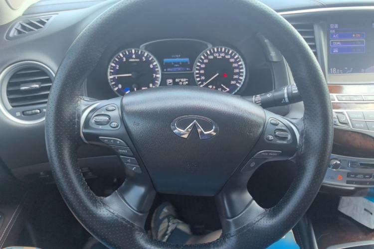 Used Infiniti QX60 2018 2.5 S/C Hybrid Four-Wheel Drive All-Terrain Version China VI Standard Steering Wheel