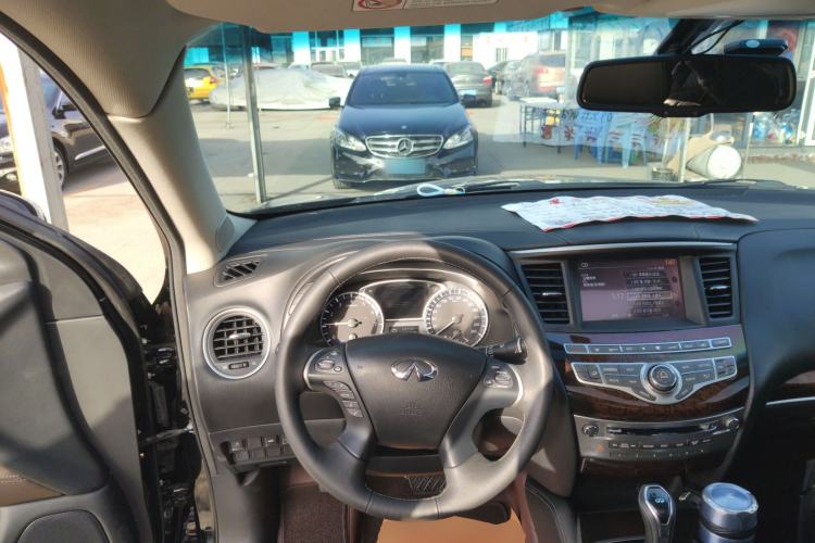 Used Infiniti QX60 2018 2.5 S/C Hybrid Two-Wheel-Drive Excellence Edition China VI Standard Steering Wheel