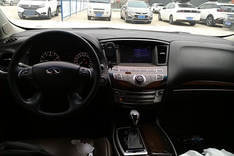 Used Infiniti QX60 2018 2.5 S/C Hybrid Two-Wheel-Drive Excellence Edition China VI Standard Center Console