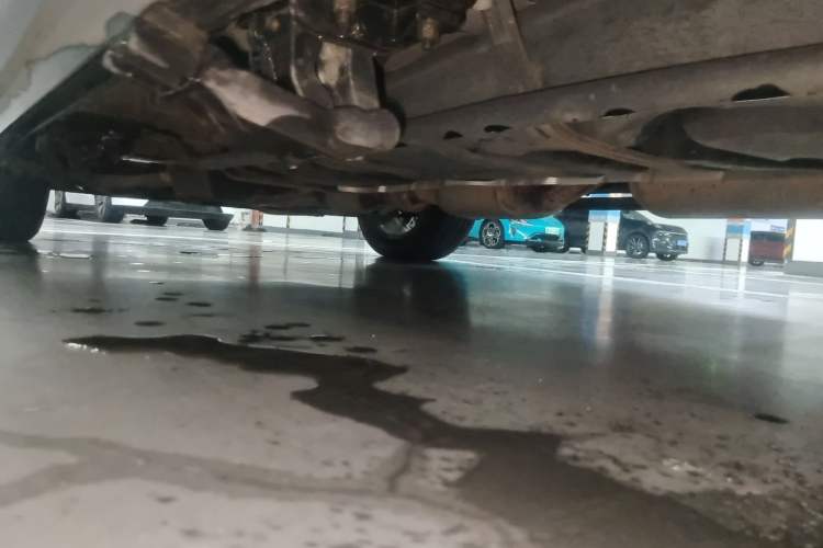 Used Infiniti QX60 2018 2.5 S/C Hybrid Four-Wheel-Drive Champion Family Edition Chassis Rear Left