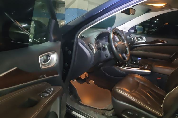 Used Infiniti QX60 2018 2.5 S/C Hybrid Two-Wheel-Drive Champion Family Edition Driver Seat
