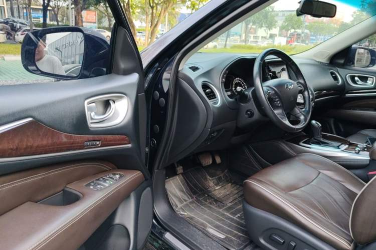 Used Infiniti QX60 2018 2.5 S/C Hybrid Two-Wheel-Drive Champion Family Edition Driver Seat