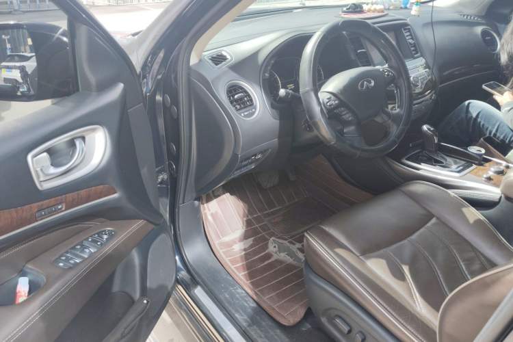 Used Infiniti QX60 2018 2.5 S/C Hybrid Two-Wheel-Drive Champion Family Edition Driver Seat