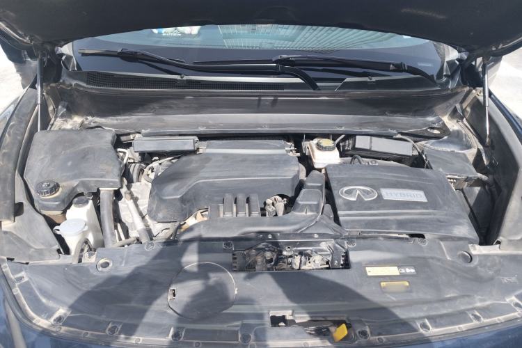 Used Infiniti QX60 2018 2.5 S/C Hybrid Two-Wheel-Drive Champion Family Edition Engine Bay