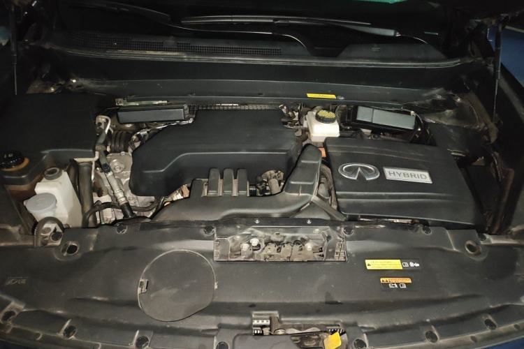 Used Infiniti QX60 2018 2.5 S/C Hybrid Two-Wheel-Drive Excellence Edition China VI Standard Engine Bay