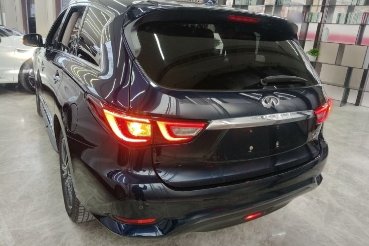 Used Infiniti QX60 2018 2.5 S/C Hybrid Two-Wheel-Drive Champion Family Edition Exterior 4