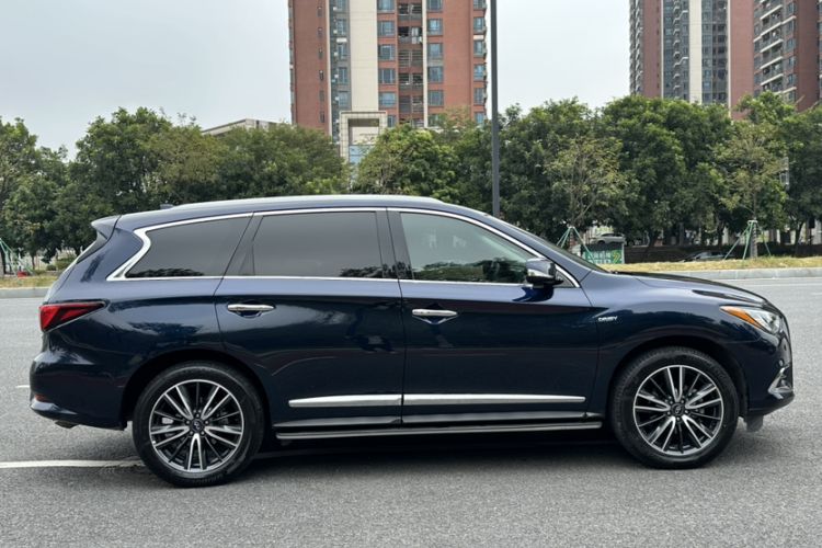 Used Infiniti QX60 2018 2.5 S/C Hybrid Two-Wheel-Drive Excellence Edition China VI Standard Exterior 7