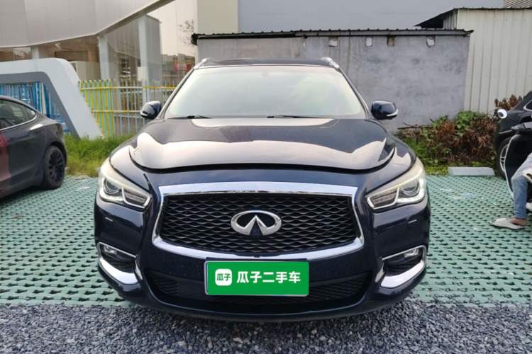 Used Infiniti QX60 2018 2.5 S/C Hybrid Two-Wheel-Drive Champion Family Edition Front