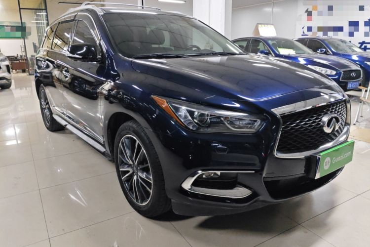 Used Infiniti QX60 2018 2.5 S/C Hybrid Two-Wheel-Drive Champion Family Edition Front Right 45 Deg
